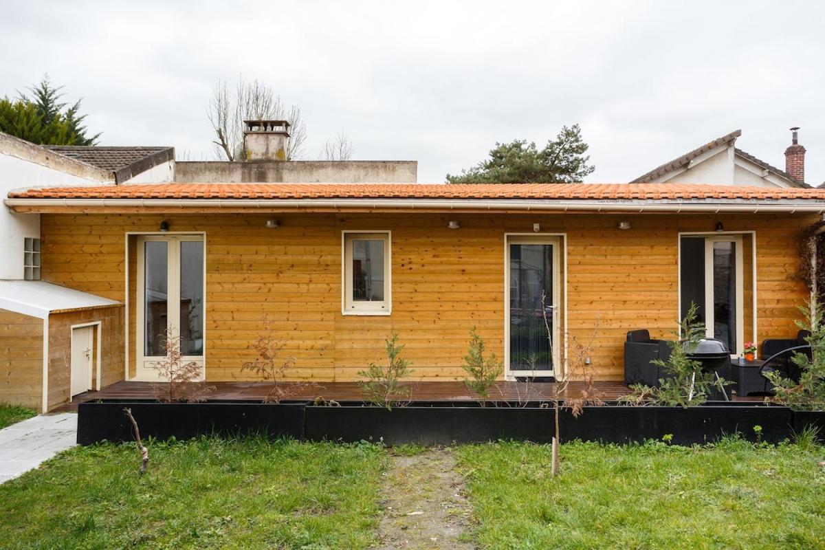 Appartamento L'Escapade Parisienne Aulnay-sous-Bois Esterno foto